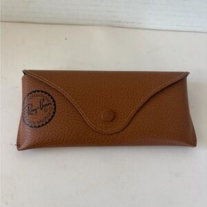 Ray-Ban brown leather eye glass case with cloth